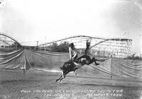 Paul Van Dyke on "Goose Egg" Mid South Fair Memphis, Tenn.