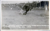Fay Hubbard Leaving "Web Foot" Pendleton Round-Up (14) 1928