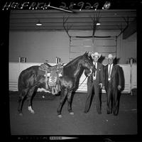 Jack Roddy with horse & Jim Bynum