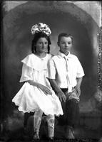 [Single portrait of a young Boy and a young Girl]