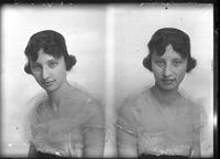 Double portrait of a young Female, H.K. Weber, sitting