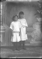 [Single portrait of two young Girls]