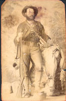 [Well-equipped Spanish American War soldier in Manila]