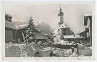 Garmisch: Pfarrkirche gegen Waxensteine