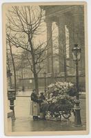 Marchande de fleurs Place de la Madeleine