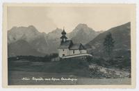 Kapelle mit loferer Weinbergen