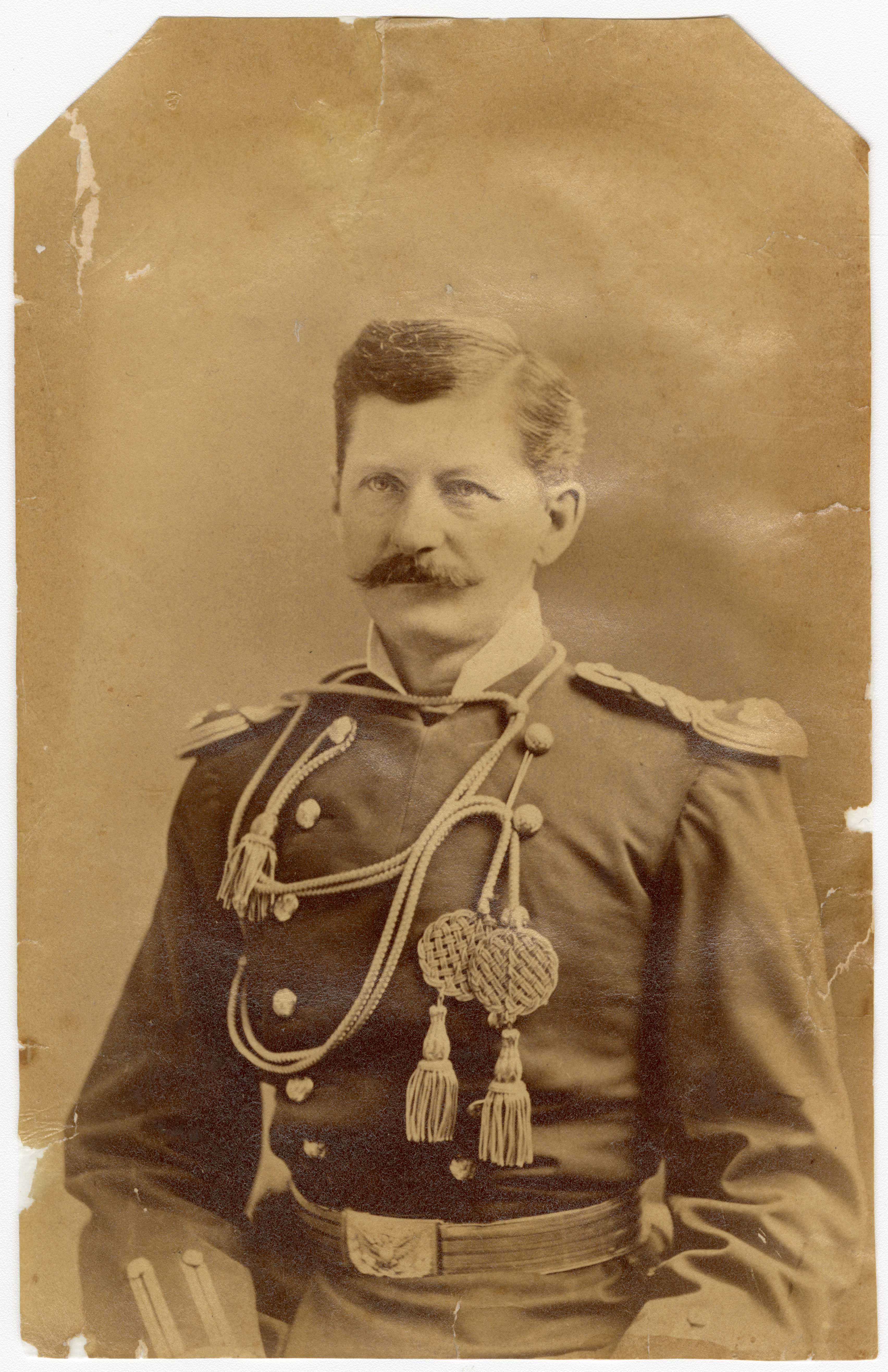[Studio portrait of Captain John M. Hamilton in 5th Cavalry dress uniform]