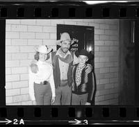 Group portrait Ken Curtus & Heinrick kids