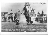 Cheyenne Kaiser shows his heels to "Mary Ann"