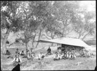 Noon meal and chuckwagon