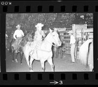 [Unknown Grand entry]