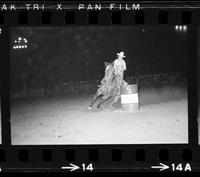 Karen Hollenbeck Barrel racing