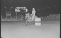 Sue Jennings Barrel racing