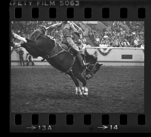 NFR, Oklahoma City, Roll F, 2nd Perf.