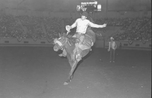 Oklahoma City, Roll G, 09-30 to 10-05-1976