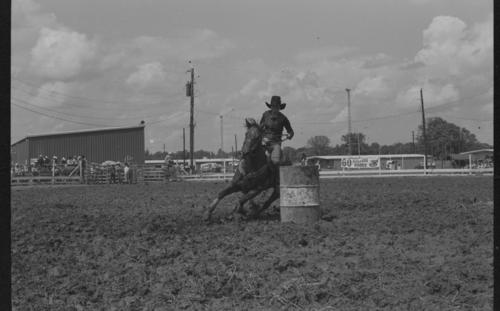 Union City, Roll C, 05-14 to 16-1976