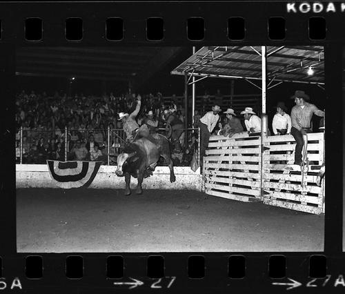 Pine Bluff, Roll E, 09-26, 27, &amp; 28-1974, Friday