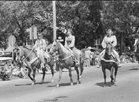 Parade [ various unidentified groups]