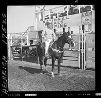 Yale Seminoff  Pose on horse